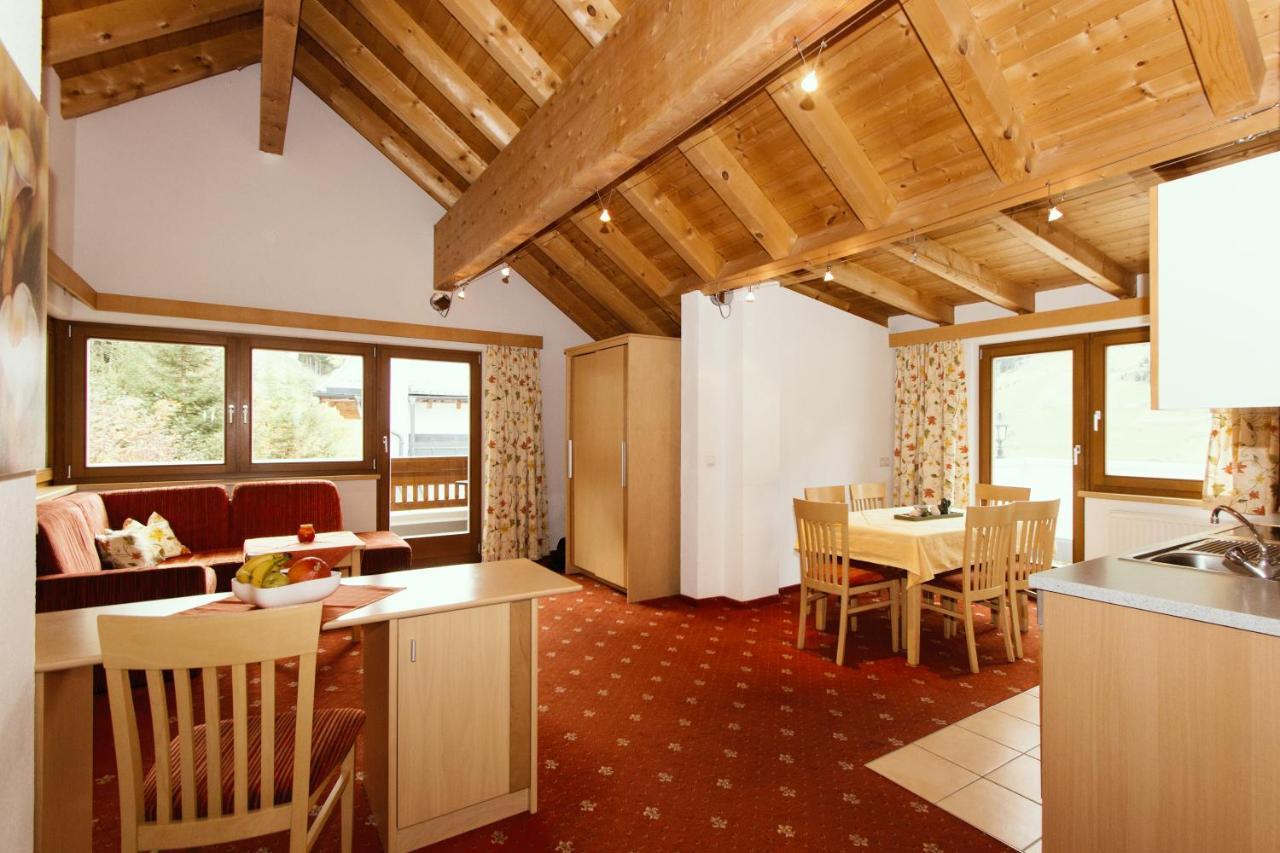 Hotel Garni Foersterheim Ischgl Exterior photo